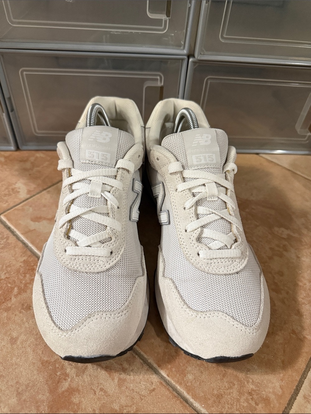 New Balance 515 Sneakers in Cream/Beige